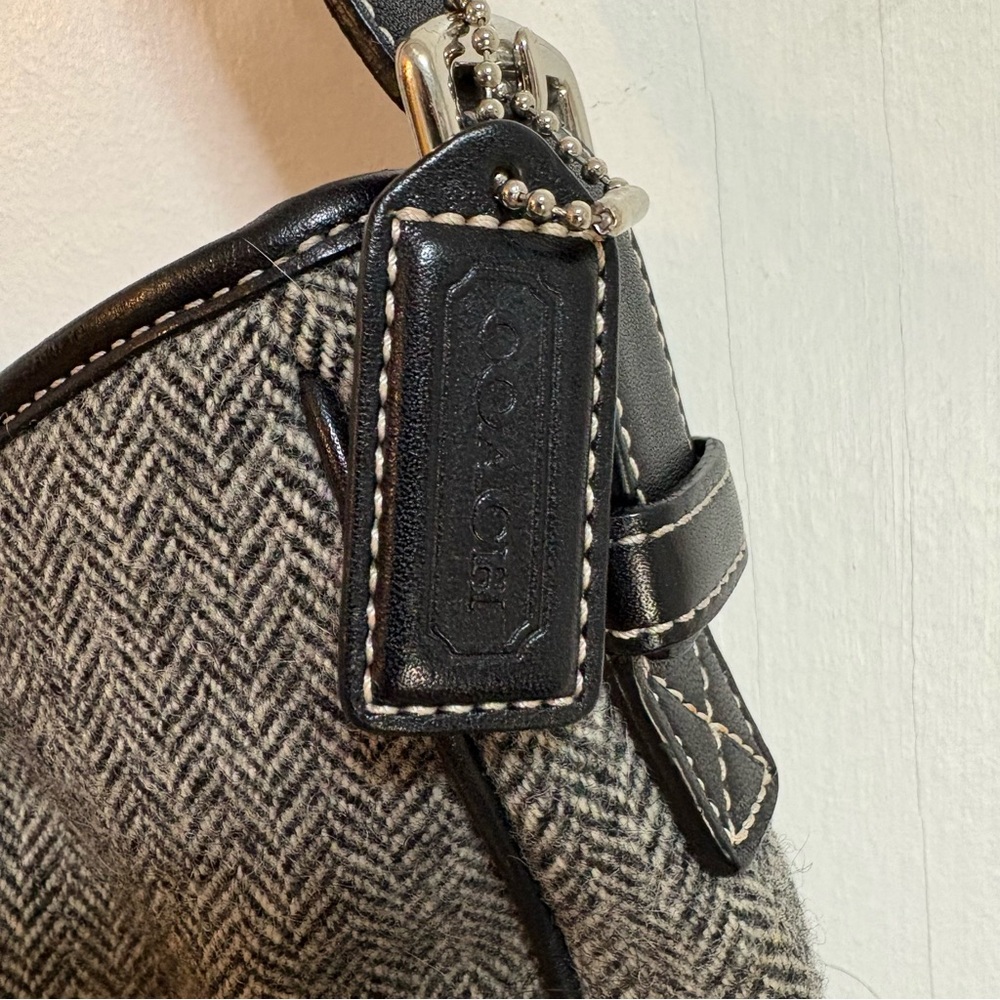 Coach Wool and Leather Shoulder Bag G3J-9395 - Picture 6 of 12